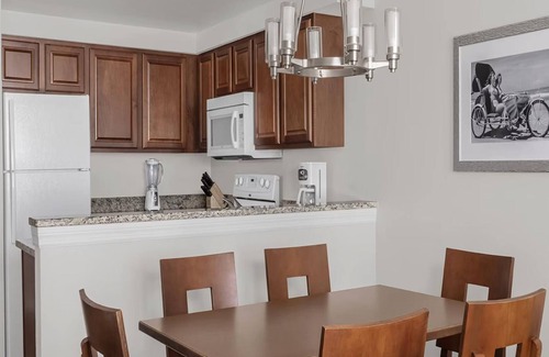 Daytona Beach Resort | Wyndham Ocean Walk: Oceanfront Fun, Pools, & Spacious Family Stay-1 Bd Dlx