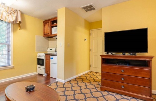 Williamsburg Apartment | Wyndham Patriots Place - Studio