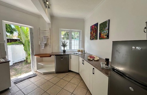 Bain Boeuf Villa | Xanadu Beach 4-Bed Villa, 1-Min Walk to the Beach