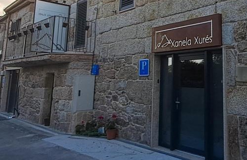 Porqueiros Hotel | Xanela Xures