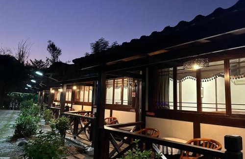Puli House | Xiluchuan B&B