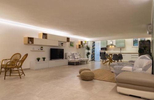 Trezzano sul Naviglio Apartment | Xiridia Apartment