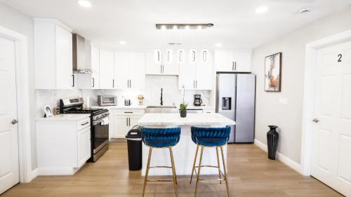 Lemon Grove Apartment | Xlnc Home Lemon Groove 20 min to beach airport