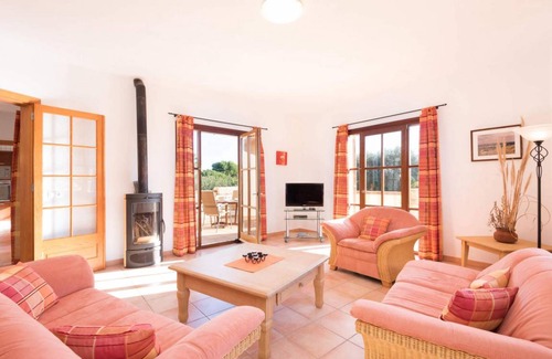 Son Xoriguer Villa | Xoric 5 bedroom villa, Cala'n Bosch