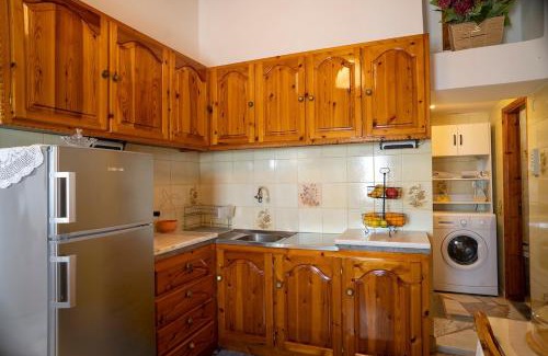 Sitia Apartment | Xrisanthy's House
