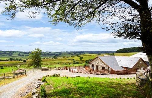 Bontnewydd House | Y Bwthyn