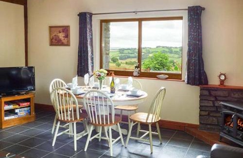Bontnewydd House | Y Bwthyn