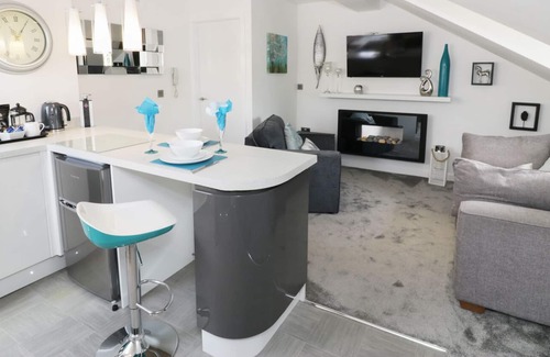 Gallt Y Foel Apartment | Y LLOFFT, romantic in Llanberis