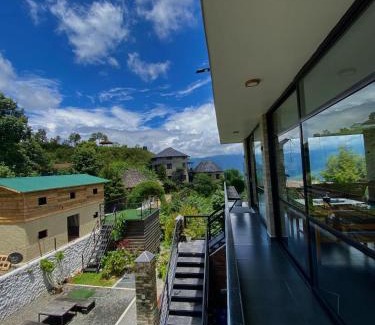 Pokhara Hotel | Yak Nest
