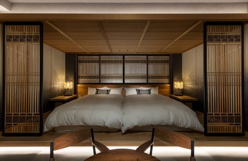 Kirishima House | Yakakutei