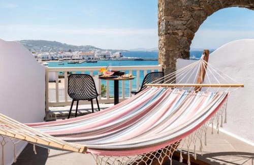 Mykonos Bed & Breakfast | Yalos Hotel Sunset view Mykonos town private rooms