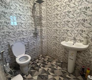 Serrekunda Apartment | Yamou,shona and yafatou
