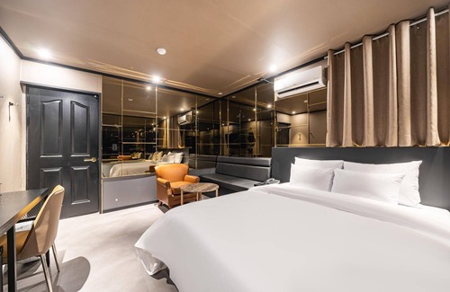 Sinwol-dong Hotel | Yangcheon Stay 25
