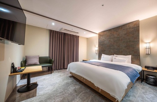Yangpyeong Hotel | Yangpyeong Some Drive-in