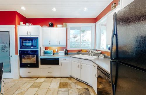 Big White Ski Resort House | Yankee Sno-Home