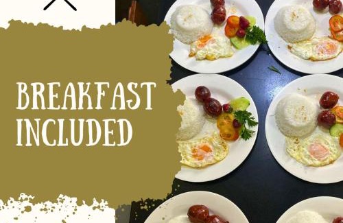 Military Cut-off Apartment | Yanna's Unit - 3Bedroom with Breakfast