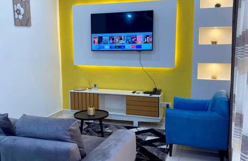 Enghien-les-Bains Apartment | Yannick