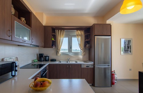 Adelianos Kampos Villa | Yannis1 Private pool, Sea View, Next to amenities