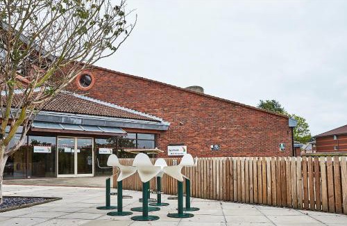 Yarnfield Hotel | Yarnfield Park Training And Conference Centre