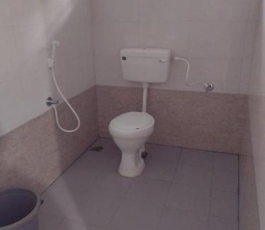 Kunigal Hotel | Yatri Nivas Huthridurga