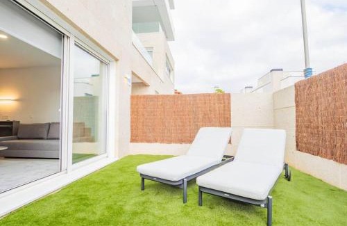Oia Apartment | YBH Canido Beach II