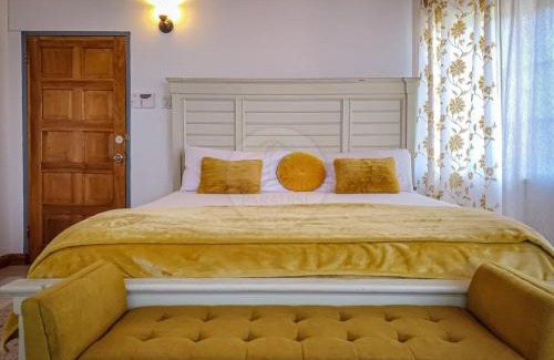 Mammee Bay Villa | Yellow Summer