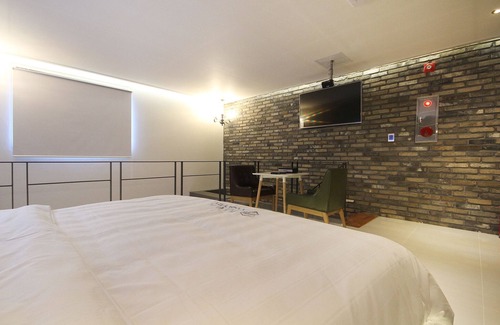 Hak-dong Hotel | Yeosu Max Self Check-in Motel