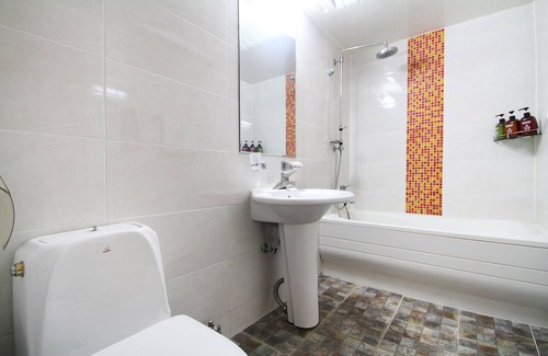 Hak-dong Hotel | Yeosu One Self Check-in Motel
