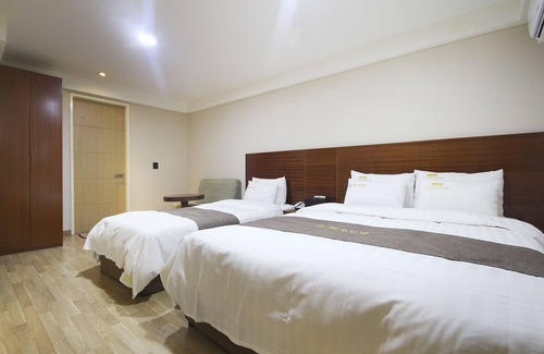 Hak-dong Hotel | Yeosu One Self Check-in Motel