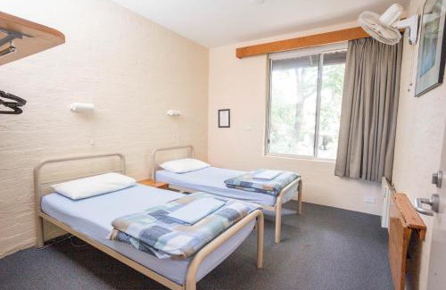 Halls Gap Hostel | YHA Grampians Eco, Halls Gap