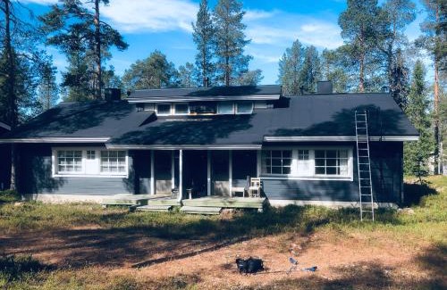 Akaslompolo House | Ylläs Suistotie Cottage
