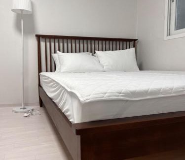Namyeong-dong Apartment | Yongsan Cozy Stay with N Seoul Tower at Seoul Station, ソウル駅