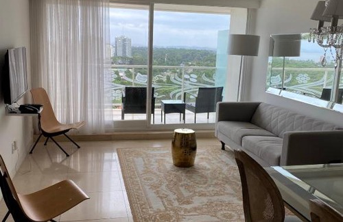 Cantegril Apartment | YOO luxury suite 19th floor sea view