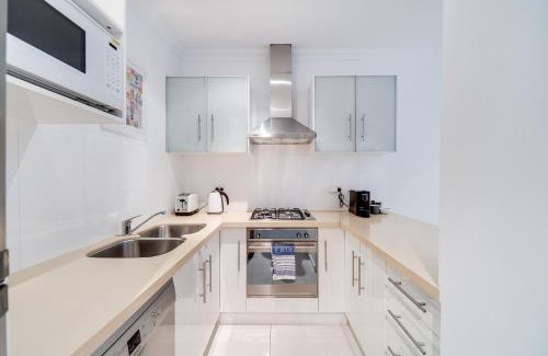 Adelaide Central Business District Apartment | York Apartments on Grenfell
