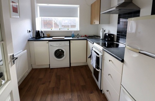 Belfast Apartment | York Rd area, 2 bed, 15 min walk to Cathedral Qtr