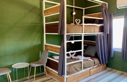 Pakse Hostel | You Empire Hostel & Bar