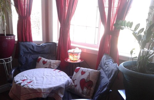 Northwest Edmonton Bed & Breakfast | You're Always Home - Executive Room - Queen Bed/Continental Breakfast