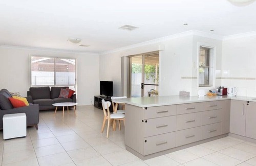 Wagga Wagga Apartment | You will feel right at home in this comfortable apartment!