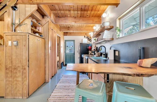Big Bear City Cabin | You & Your Dogs Home Away From Home!