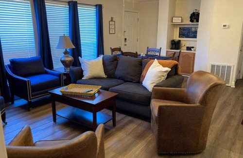 Auburn Condo | Your Auburn Crossing Condo - 3/2 Ground Floor Unit
