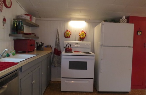 Long Beach Cabin | Your Cabin at the Beach - Vintage Long Beach Cabin