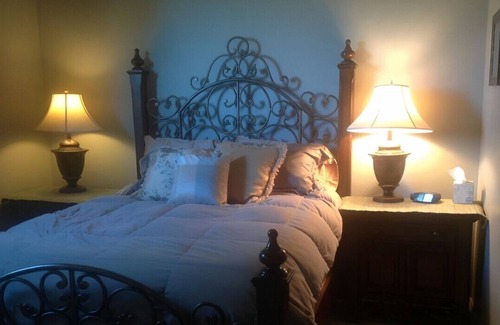 Canoa Heights House | Your Cozy Getaway Awaits! Close to Golf Courses