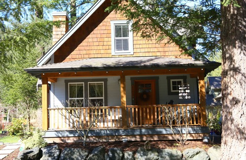 Lindell Beach Cottage | Your Cozy Little Cottage