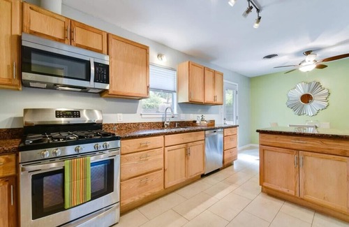University Hills House | Your East Austin hideaway!