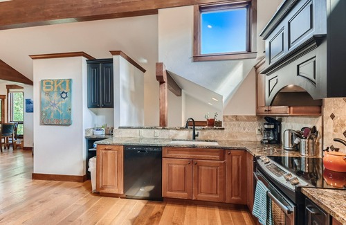 Frisco House | Your family mountain retreat, quiet side of Frisco