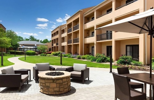Whippany Apartment | Your Gateway to Garden State Adventures! Pet-friendly Stay!