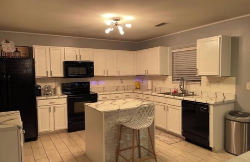 Paw Creek House | Your home away from home