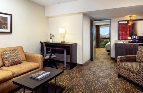 Camelback East Hotel | Your Home Away from Home | Pool, Pet-Friendly, and Relaxing Outdoor Space