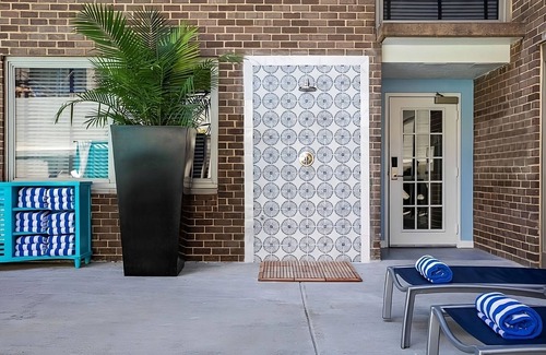Dupont Circle House | Your Home Away From Home! Close to Washington DC Zoo, w/Outdoor Pool!