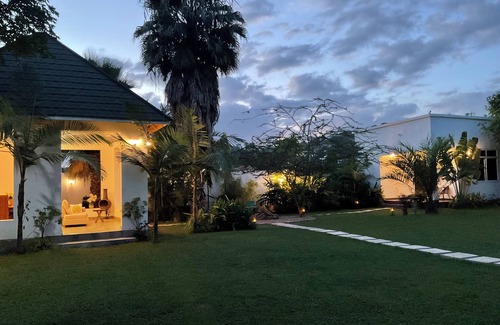 Arusha Bed & Breakfast | Your Luxurious Gateway to Arusha’s Beauty and Serenity”